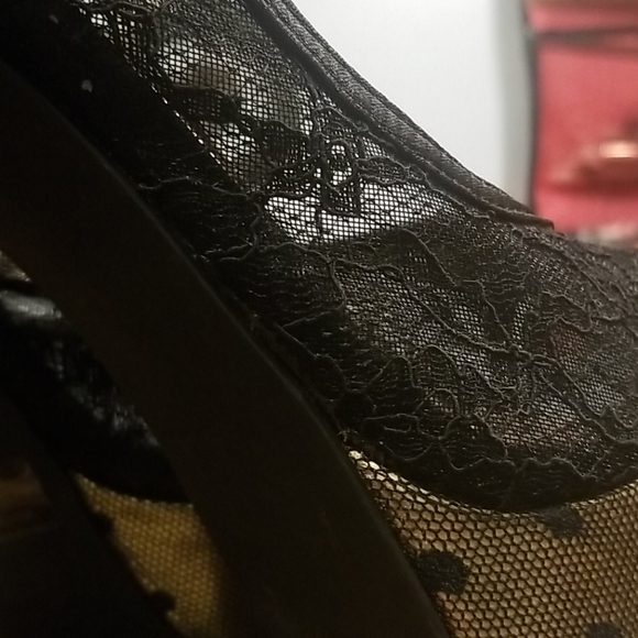 FREDERICK'S OF HOLLYWOOD 8.5 STILETTO PUMP - Picture 12 of 14